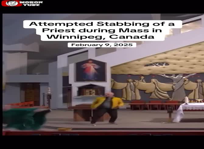 Video :During Winnipeg church, a man tries to use a knife to assault a priest